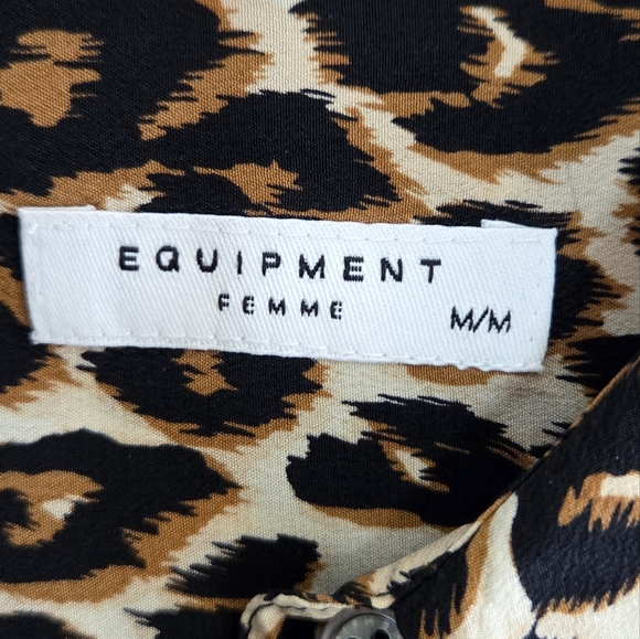 Equipment | 100% Silk Sleeveless Leopard Print Button Front Blouse Size Medium - Picture 2 of 4